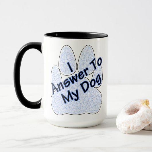 Ich antworte auf die Tasse meines Hundes mit Kaffe (Mit Donut)