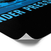 Ich arbeite gut unter Drucktaucher Poster (Ecke)