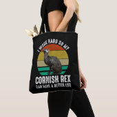 Ich arbeite hart, damit mein Cornish Rex ein besse Tasche (Von Nahem)