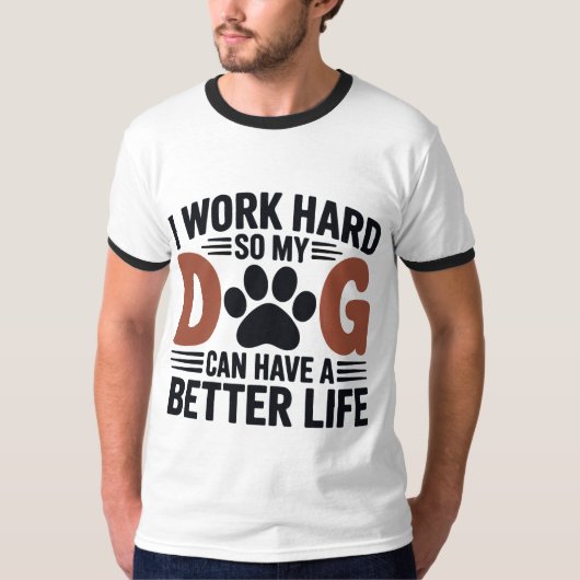 Ich arbeite hart, damit mein Hund besser lebt - Mä T-Shirt (Vorderseite)