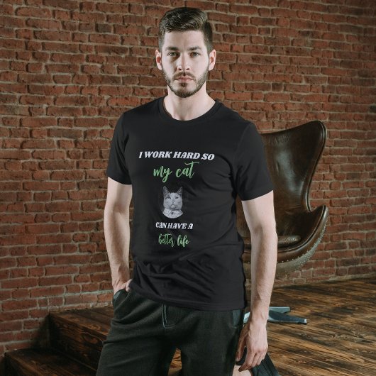 Ich arbeite hart - Foto personalisierbar T-Shirt