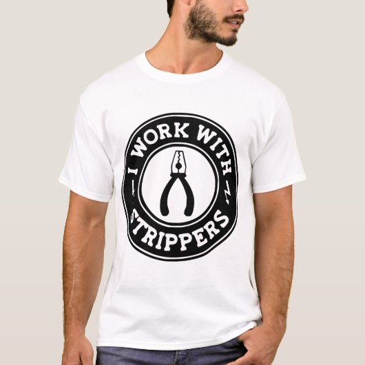 Ich arbeite mit Strippern #USAPatriotGraphics © T-Shirt (Vorderseite)