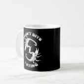 Ich beiße nicht, ich steche - Skorpio-Design Kaffeetasse (Vorderseite Links)