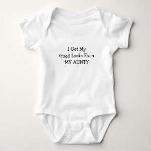 Ich bekomme meine guten Ausblicke von meiner Tante Baby Strampler
