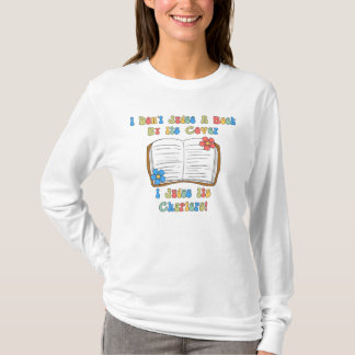 Ich beurteile ein Buch nicht nach seiner Abdeckung T-Shirt