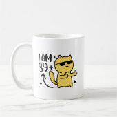 Ich bin 39 Plus Middle Finger Funny Cat 40. Geburt Kaffeetasse (Links)