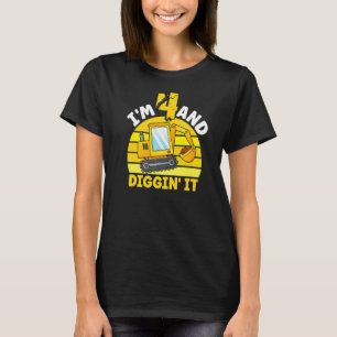 Ich bin 4 und graben es 4. Geburtstag Ausgrabungsg T-Shirt