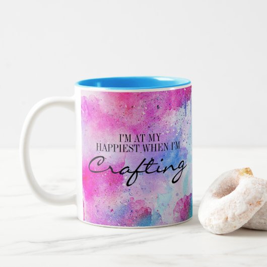 Ich bin am glücklichsten, wenn ich arbeite zweifarbige tasse (Mit Donut)