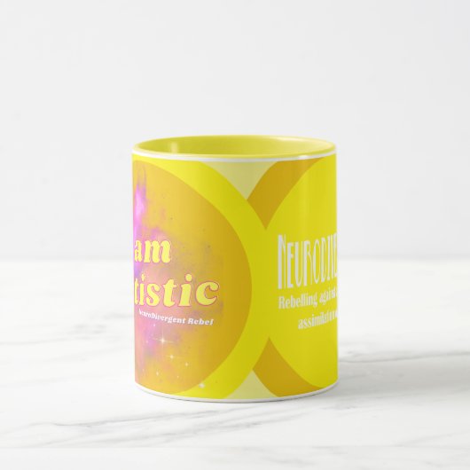 Ich BIN AUTISTISCHE Tasse (Zentrum)