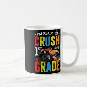 Ich bin bereit, den Monstertruck eines Jungen in d Kaffeetasse
