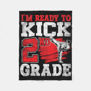 Ich bin bereit, Karate 2. Klasse in die Schule zu  Fleecedecke