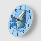 Ich bin blaue Quäkerparakeet-Uhr Runde Wanduhr (Winkel)