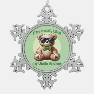 Ich bin Cooler Teddybär mit einem grünen Bow, der Schneeflocken Zinn-Ornament