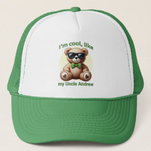 Ich bin Cooler Teddybär mit einem grünen Bow, der Truckerkappe
