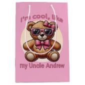 Ich bin Cooler Teddybär mit rosa Bow, anpassbar Mittlere Geschenktüte (Vorderseite)