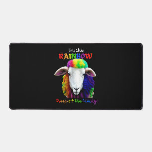 Ich bin das RAINBOW-Schaf der Familie 2 Schreibtischunterlage