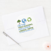 Ich bin der baumumarmende, wählerfreundliche, libe runder aufkleber (Umschlag)