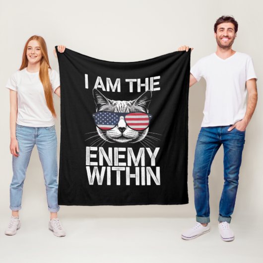 Ich bin der Feind in Kamala Harris 2024 Fleecedecke (Beispiel)