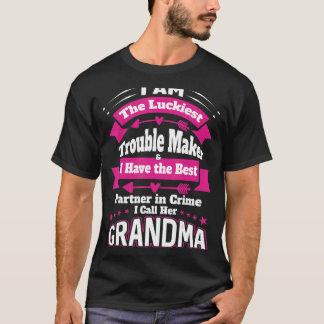 Ich bin der glücklichste Macher, den ich sie Oma n T-Shirt