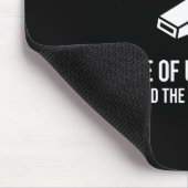 Ich bin der Schiedsrichter. Einer von uns hat rech Mousepad (Ecke)