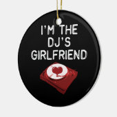 Ich bin die Freundin des DJ Keramikornament (Links)