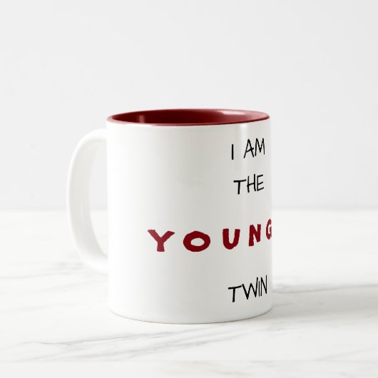 ICH BIN DIE ***YOUNGER*** ZWEI "TASSE" ZWEIFARBIGE TASSE (Vorderseite Links)
