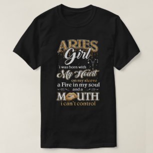 Ich bin ein Aries Girl Lipstick März April Funny  T-Shirt