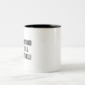 Ich bin ein bisschen ein großes Dillwortspiel Zweifarbige Tasse (Mittel)