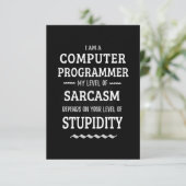 Ich bin ein Computerprogrammierer RSVP Karte (Stehend Vorderseite)