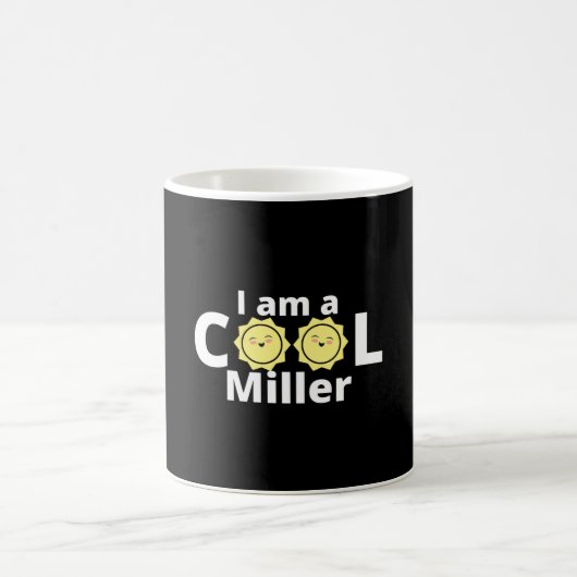 Ich bin ein cooles Miller-Design - mit gelber Sonn Kaffeetasse (Mittel)