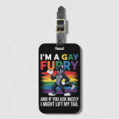 Ich bin ein Gay Furry Rainbow Fox Wolf Pride Monat Gepäckanhänger (Vorderseite Vertikal)