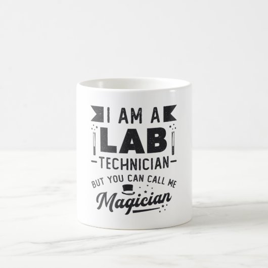 Ich bin ein Geschenk des Labrador-Technikers für N Kaffeetasse (Mittel)