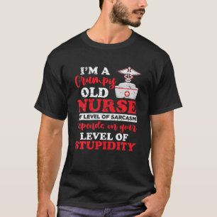 Ich bin ein grauenhafter alter Krankenschwester me T-Shirt