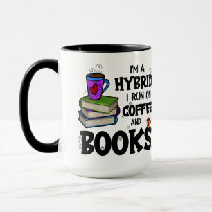 Ich bin ein Hybrid, den ich auf Kaffee und Büchern Tasse