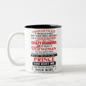 Ich bin ein verdorbener Enkel einer verrückten Gro Zweifarbige Tasse (Links)