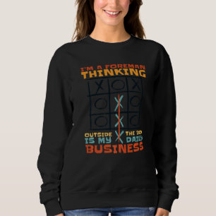 Ich bin ein Vorarbeiter, der außerhalb der Box den Sweatshirt