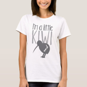 Ich bin eine kleine Kiwi mit niedlichem T-Shirt