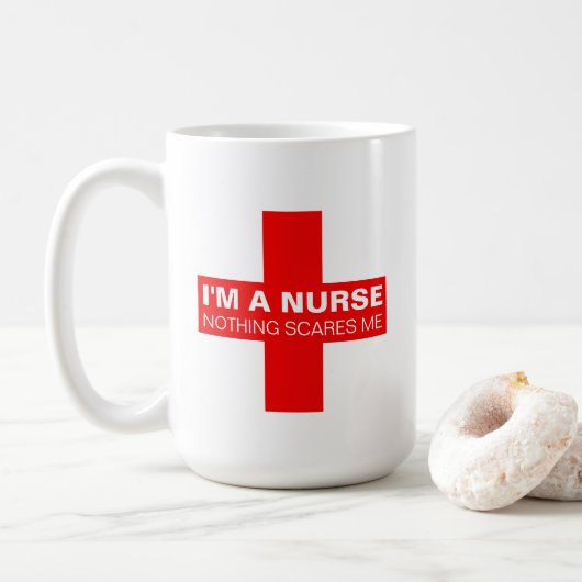 Ich bin eine Krankenschwester, die nichts mich Kaffeetasse (Mit Donut)