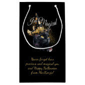 Ich bin eine magische schwarze Katze, die sich sel Kleine Geschenktüte (Rückseite)