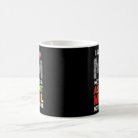 Ich bin eine Mama und eine Assistenzärztin, die gl Kaffeetasse (Mittel)