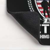 Ich bin eine Mutter, Oma und Veteran, nichts übert Mousepad (Ecke)