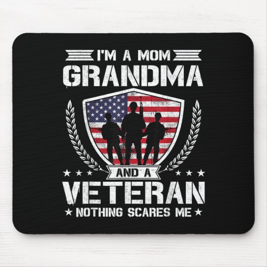 Ich bin eine Mutter, Oma und Veteran, nichts übert Mousepad (Vorne)