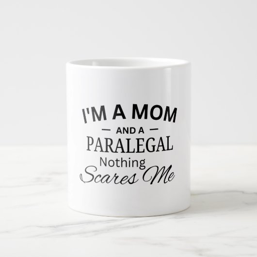 Ich bin eine Mutter und eine Rechtsanwaltsfachange Jumbo-Tasse (Vorderseite)