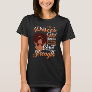Ich bin eine schwarze Frau, die zum Geburtstag der T-Shirt