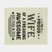 Ich bin eine stolze Ehefrau eines phantastischen E Fleecedecke (Vorderseite (Horizontal))