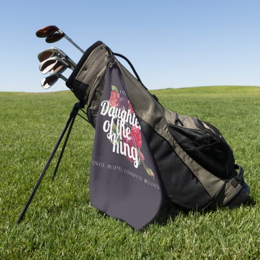 "Ich bin eine Tochter des Königs" Golfhandtuch (Gras)
