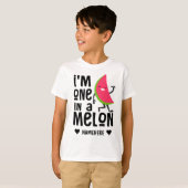 Ich bin eins in einem "Melon" T-Shirt (Vorne ganz)