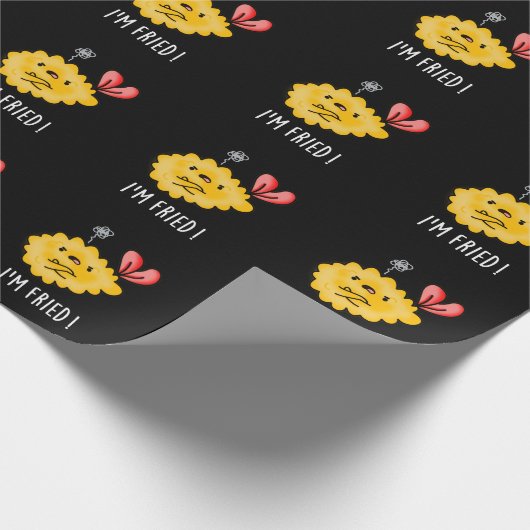 Ich bin Fried Funny Tempura Sushi Pun Dark BG Geschenkpapier (Ecke)