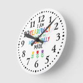 Ich bin furchtbar und wunderbar Made Kids Runde Wanduhr (Winkel)