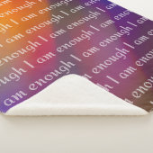 Ich bin genug Regenbogen-Affirmationsmuster-Design Sherpadecke (3/4)